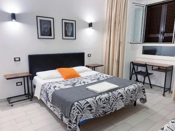 Overseas Guest House image 9